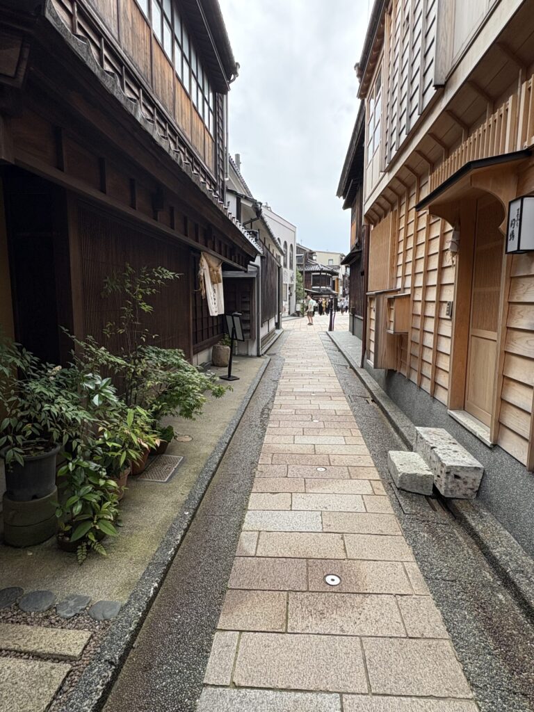 ひがし茶屋街