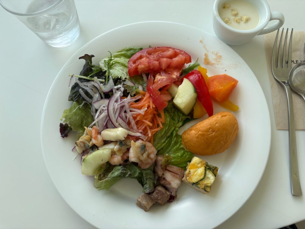 フュージョネストの前菜ビュッフェ