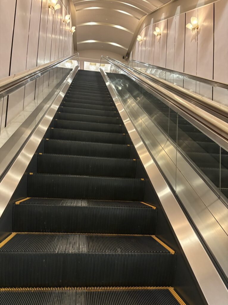 エスカレーター